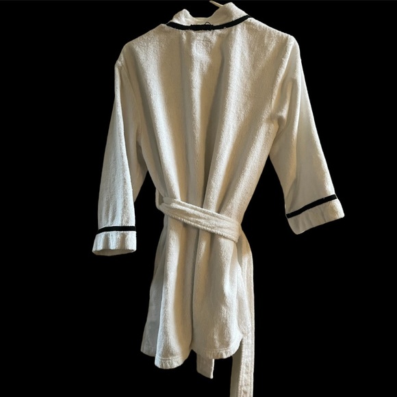 Kate spade Embroidered Mrs robe wedding extra small extra small XS/small - Picture 9 of 9